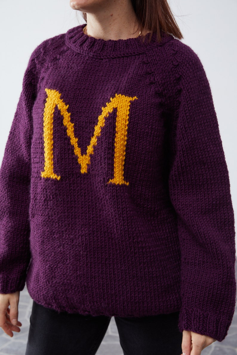 Monogramm-Weasley-Pullover, Buchstabe, magisches Geschenk, handgefertigter individueller Wollpullover, Pullover, Weihnachten für Sie und Ihn Bild 9