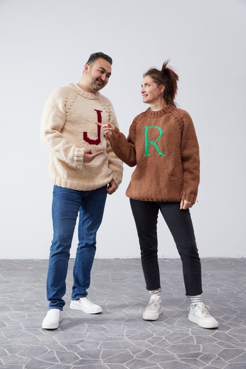 Monogram Weasley Jumper Letter Magic Gift Handmade Custom Wool Sweater Pullover Christmas for him her imagem 4