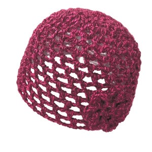 Hand-Crocheted Skull Cap Hat with Retro Flower | PEONY