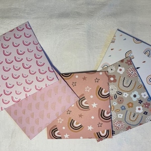 Mystérieux arc-en-ciel - enveloppes carrées par 5 - fabrication artisanale