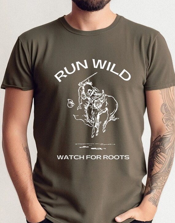 Retro Run Wild Shirt - Ultra Marathon Trail Running Tee Retro Run Wild Shirt - Ultra Marathon Trail Running Tee