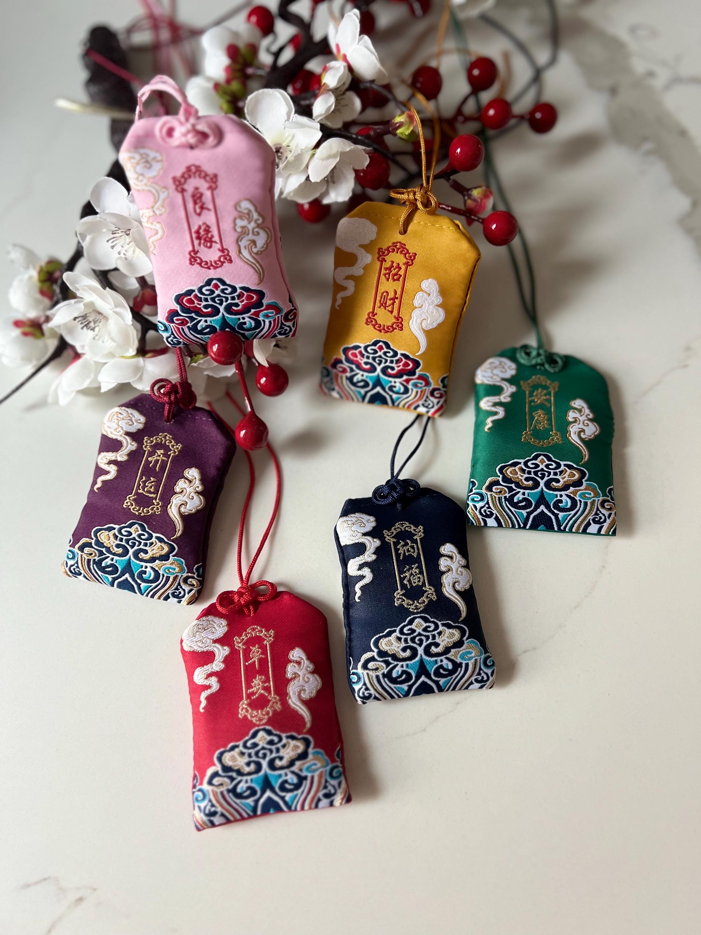 Lucky charm from CHINA 富貴長春　６種類　３点セット Lucky Fu Bag Car Mirror Hanger, Chinese Embroidered Sachets Bag