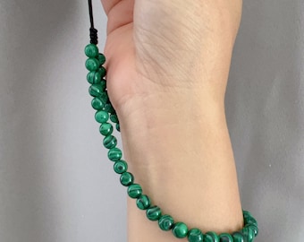 Green Malachite Stone Beaded Phone wristlet, Natural stone beaded Wrist Strap, Camera strap, Phone wrist Strap, Green Wrist strap