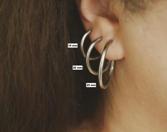 Silver Hoop Earrings - Stainless Steel 15mm, 20mm, 25mm Hoop Earrings - Dainty Simple Earrings - Waterproof Earrings - Everyday Wear Hoops