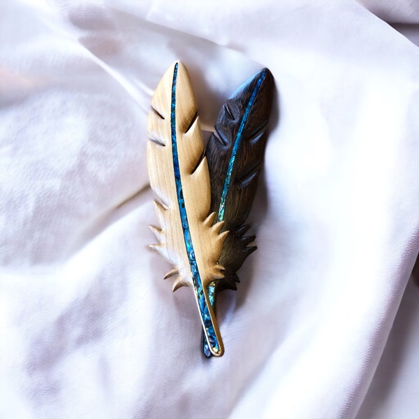 Wood Eagle Feather Bijou