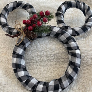 TaylorMade| Mouse Inspired| Minnie & Mickey Holiday Wreath