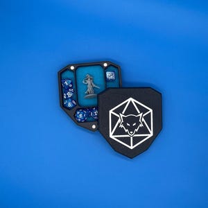Shield DND Vault, Customizable Vault, Dungeons and Dragons, Tabletop RPG Accessory, Gift for Him, Gift for Her, Nerdy Gift, Dice Tray