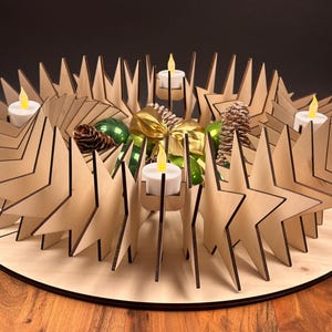 File di taglio laser modello corona dell'Avvento fai-da-te per 4 luci da tè a LED Decorazione natalizia moderna in legno Regalo di Natale per farsi svg dxf