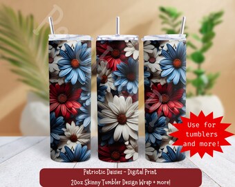 Può includere: Tre bicchieri skinny da 20 oz con un design di margherite rosse, bianche e blu. Il testo "Usa per bicchieri e altro!" è su una stella rossa.