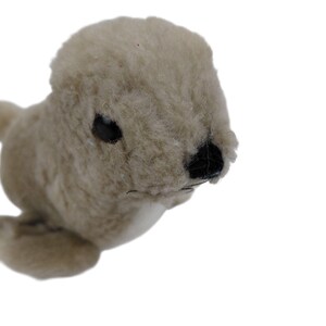 Kamar Seal Solo Vtg Plush 8" White Korea