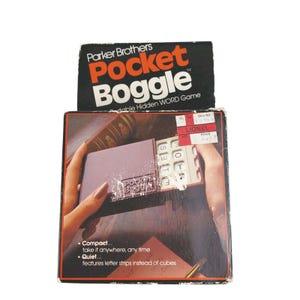 Vintage Parker Brothers Pocket Boggle Travel Game 1980