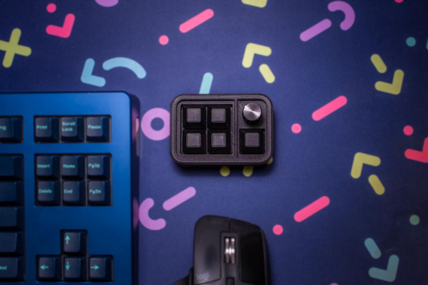Bento Mechanical Keyboard Macropad (5-keys, Rotary Encoder, RGB