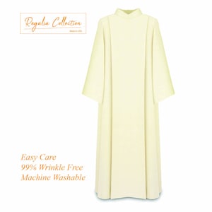 Wrap Around Alb With Velcro Closure On The Shoulders