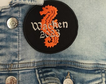 Handgemacht, Wacken, Patch, Heavy Metal, Stickerei-Patch, Aufbügeln, Bügelpatch, Festival, Logo, Metal Festival, Aufnäher, Seepferdchen,