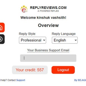 Pode incluir: Uma página web branca com o texto "REPLYREVIEWS.COM" e "Welcome kinshuk vashsith!". A página inclui menus suspensos para "Reply Style" e "Reply Language", e um campo para um e-mail comercial. Um botão vermelho diz "Logout".