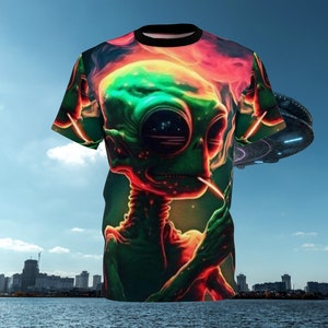 Extraterrestrial Alien UFO Print Tee - Y2K Graphic Novelty Shirt
