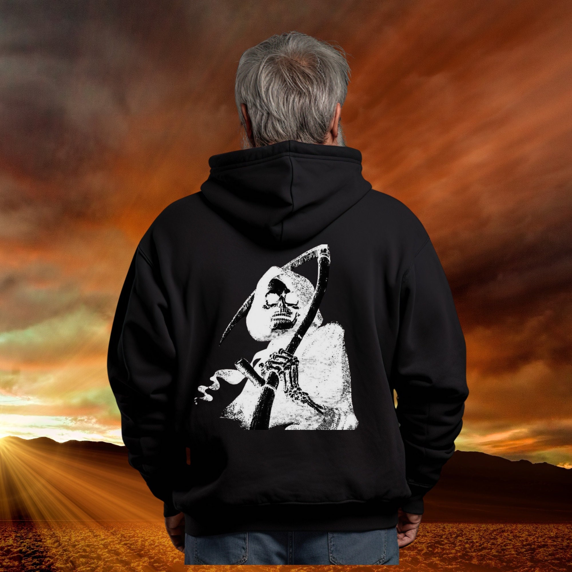 ハンドメイド Grim Reaper Hoodie: Macabre Gothic Sweatshirt, Alt Fashion - Etsy