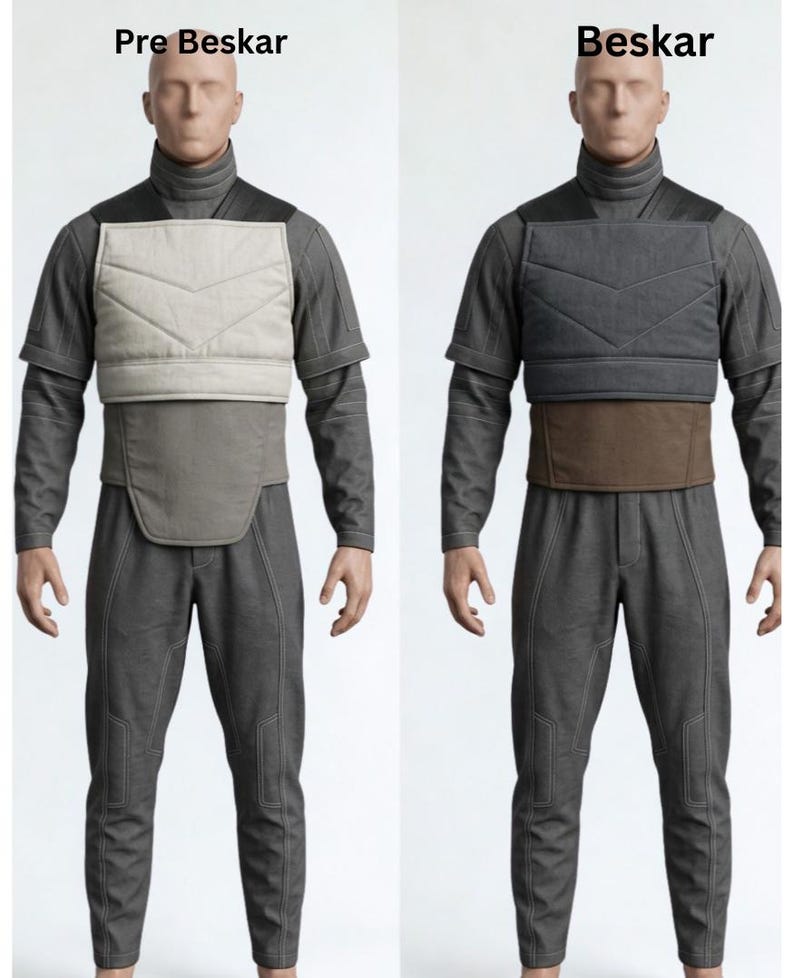 Puede incluir: Un letrero de madera hecho a mano con el texto "Bienvenido a nuestro hogar" en un estilo manuscrito. El letrero est&aacute; pintado de blanco con letras negras y un acabado envejecido, midiendo aproximadamente 30 cm de ancho.