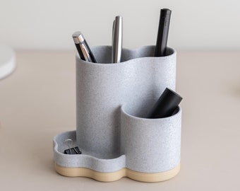 Cute Pen Holder - Modern Desk Organizer for Office Supplies, Eco-Friendly Design