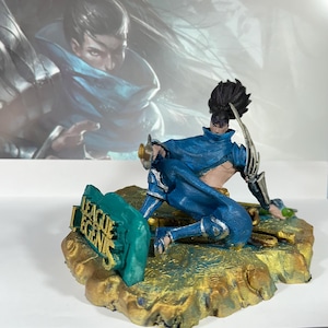 League of Legends Yasuo Resin Figurine | Perfect Gift for Fans | Unique Collectible for Gamers and Collectors