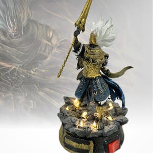 Naamloze koning LED hars standbeeld - Dark Souls 3 Collectible beeldje - Handgemaakte kunst - Uniek cadeau voor gamers - Woondecoratie voor Dark Souls