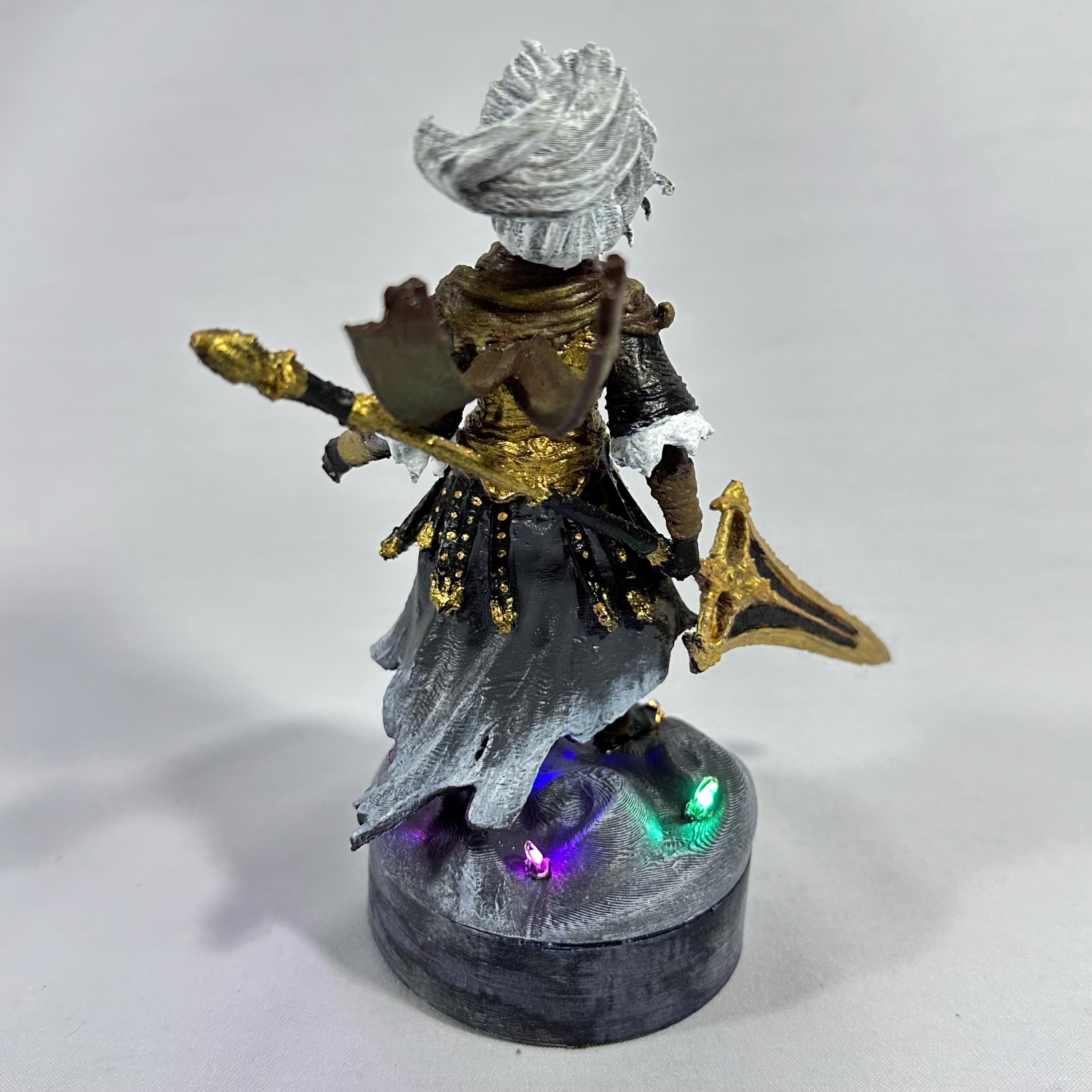 名もなき王 ダークソウル 樹脂製 LED フィギュア | 手作りゲーマー