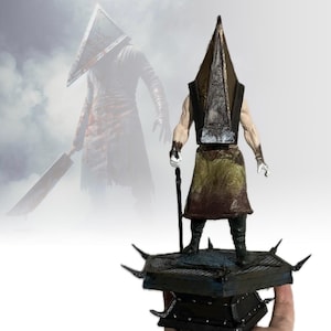 Pyramid Head Silent Hill Resin Figurine Handcrafted Collectible Statue, Horror Gamer Decor, Unique Gift for Silent Hill, Dark Souls Fans