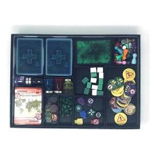 Pandemic Insert organizer for Base game and Expansions (On the Brink, In the Lab, and State of emergency) - Non Sleeved Cards - minimal lift