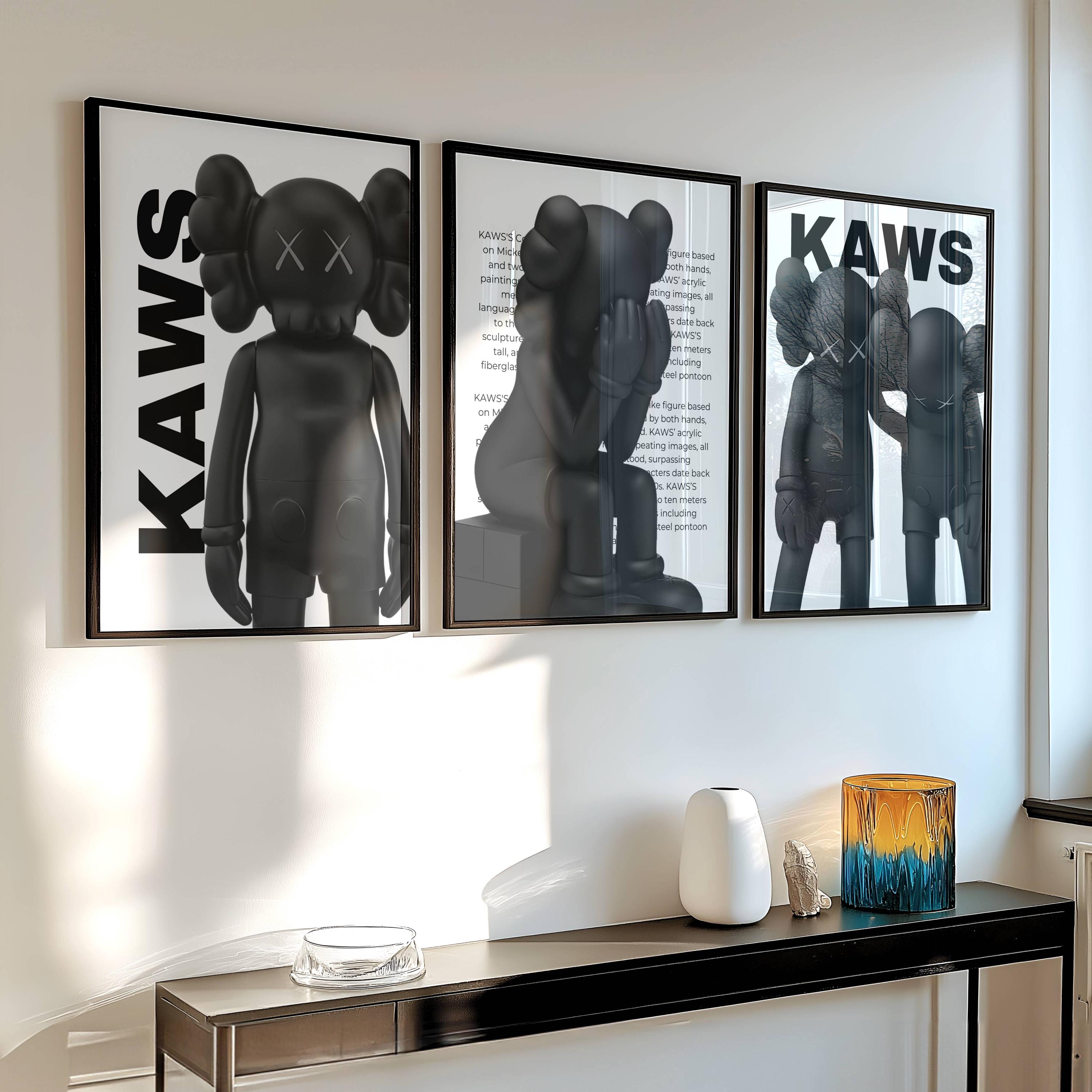 雑誌で紹介された 3 Piece Kaws Set - Etsy 絵画