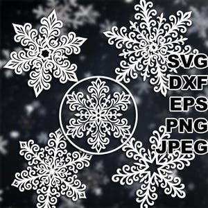 Könnte beinhalten: Weiße Schneeflocken-Designs in verschiedenen Formen und Größen mit komplizierten, wirbelnden Mustern. Das Bild enthält den Text "SVG, DXF, EPS, PNG, JPEG", was auf digitale Schnittdateien für Bastelarbeiten hindeutet.