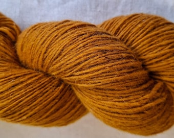 Honey yellow 100 % wool  yarn. Natural lanolin yarn.