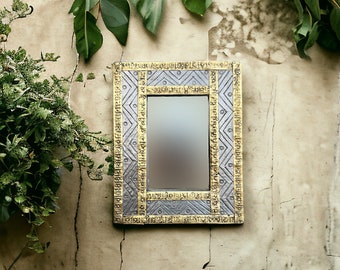 Cornice per specchio rettangolare in legno da appendere a parete con inserto in ottone Cornice per specchio antica Cornice per specchio vintage Decorazione da parete Cornice per specchio Arte indiana