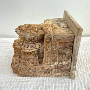 Indian Antique Wooden Wall Decor Shelf Bleach Finish Vintage Style Wall Hanging Shelf Home Decor And Wall Decor Shelf Rustic Wood Art