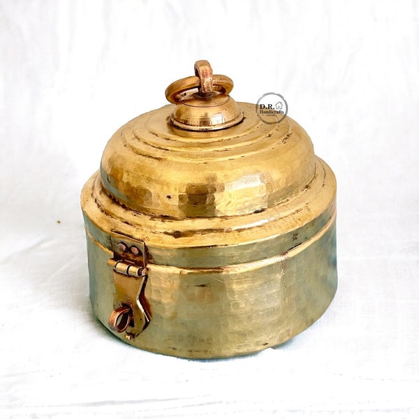 Indian Vintage Brass Chapati Box / Brass Tiffin Box / Antique Jewellery Box / Indian Art And Decor / Showpiece Old Box