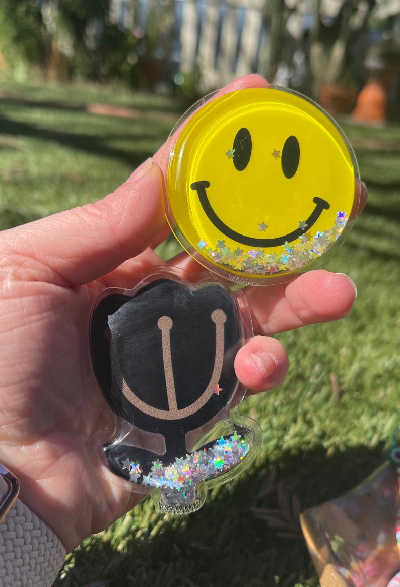 Cute kawaii phone grips, smiley face phone grip, tulip phone grip, cute phone grip, squishy phone grip bild 1