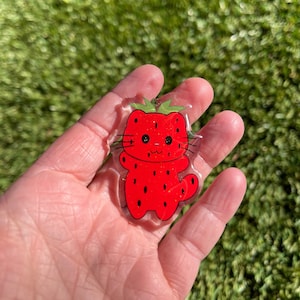 Strawberry kitty acrylic pin, strawberry kitty pin, cat pin, strawberry cat acrylic pin. Back pack enamel pins