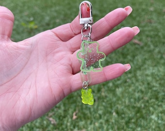 Gummy bear keychain, kawaii gummy bear keychain, cute gummy bear keychain, gummy bear keyholder, cute bear keychain