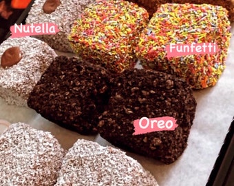 6 Australian Lamingtons