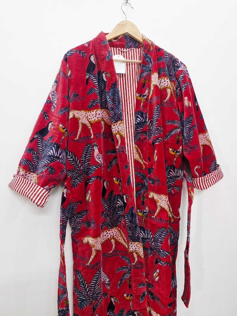 Reversible Velvet Kimono Robe: Green Jungle Safari Print, Cotton Jacket Winter Wear Red Jungle