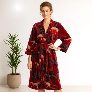 pleated velvet kimono maxi dress Pink Velvet Pleated Kimono ES Fascinante