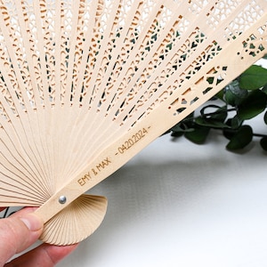 60 Pcs Bulk Wedding Fans Wedding Favors For Guests in Bulk Custom Hand Fan Bridal Shower Favors Summer Wedding Rustic Favors Wedding Favors