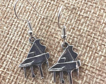 Boucles d'oreilles musique piano à queue