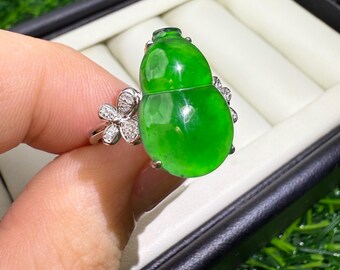 US6.5 インペリアルグリーンジェダイトひょうたん 18K ゴールド