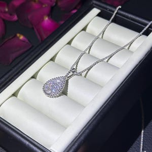Solid Platinum pendant Pt950 with lab diamonds gift for her with certification 0771