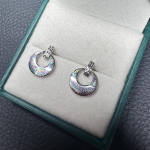 Solid Platinum PT950 engraved hallow rainbow laser polish stud earrings with certificate