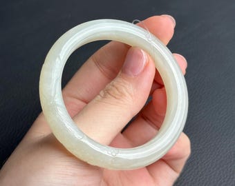 52 mm ウォームホワイト翡翠彫刻バングル 天然認定 2927