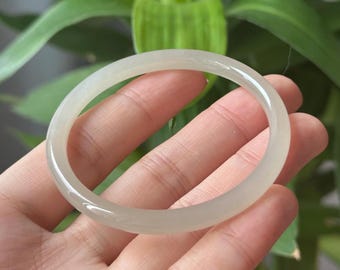 ベストセラー 53.6 mm 半透明 Ou Fen ネフライト 中国翡翠 スリムバングル 認定天然 #4240