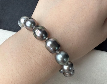 Men's Tahitian Pearl Bracelet • Luxurious gift for him black pearl