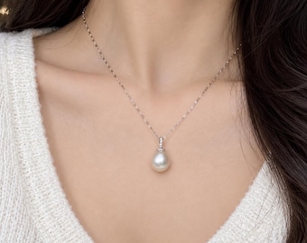 Colgante de oro de 14 quilates con perla blanca de los Mares del Sur de 12 mm