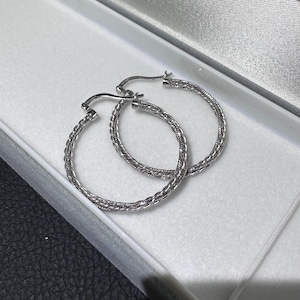 Solid Platinum PT950 engraved hoop circle braided technique earrings with certificate 0780